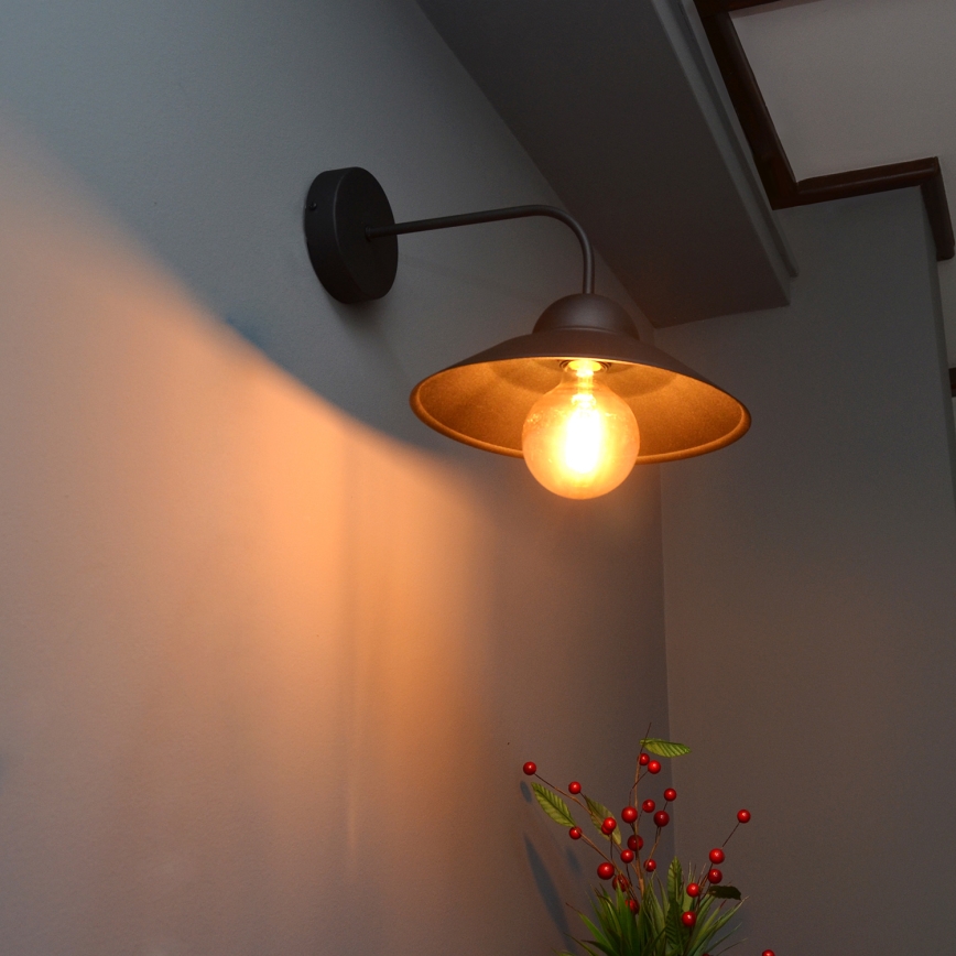 Sienas lampa SORAPIS 1xE27/15W/230V melna