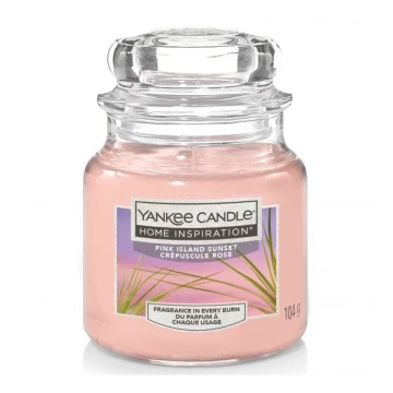 Yankee Candle - Aromatizēta svece PINK ISLAND SUNSET maza 104g 20-30 stundas